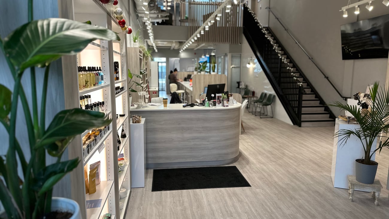 Kiwi Pharmacy & Wellness