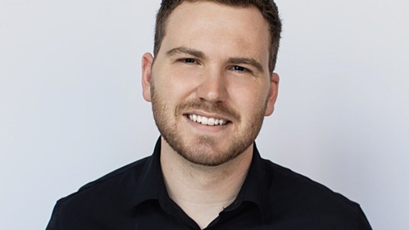 Headshot man