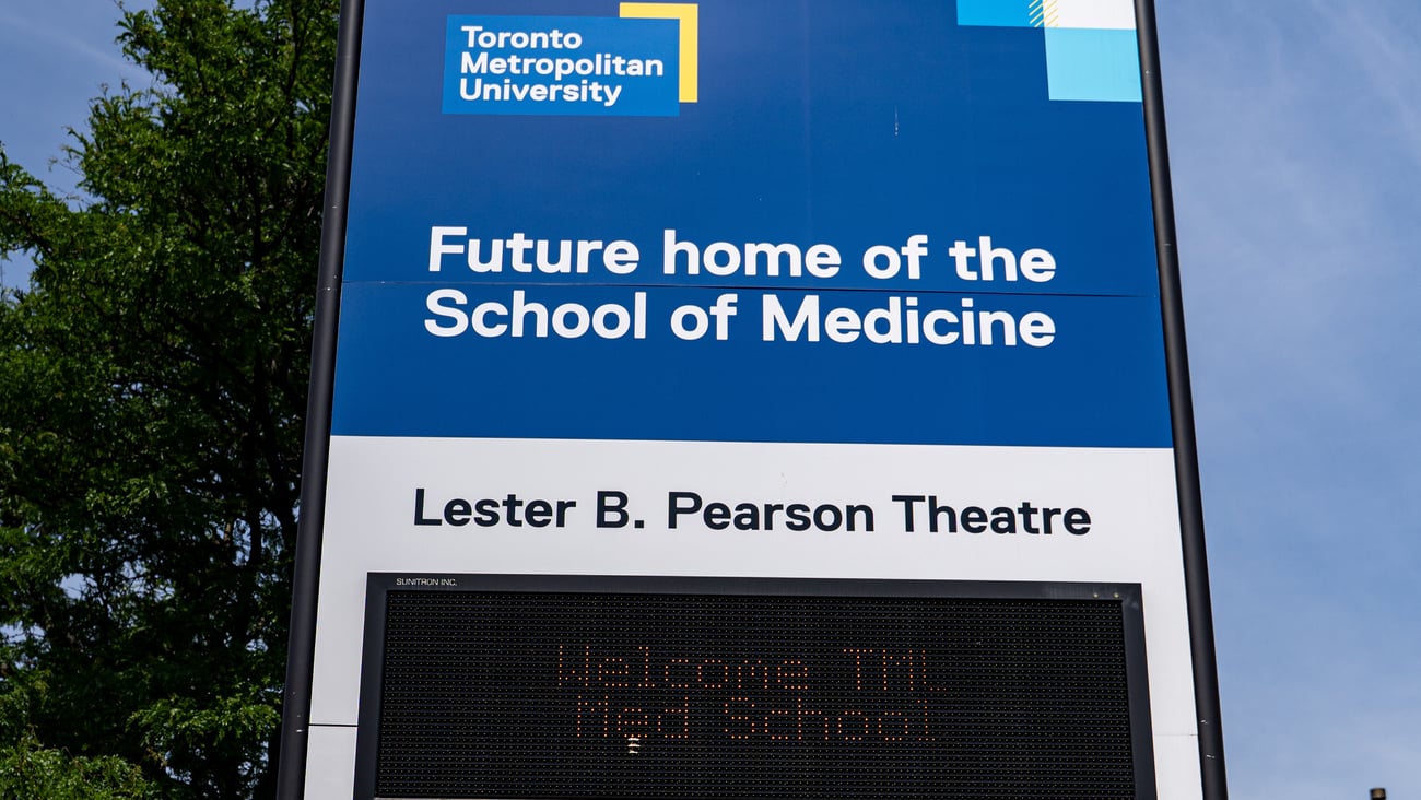 Sign of future school of medicine at Toronto Metropolitan University in Brampton, Ont.