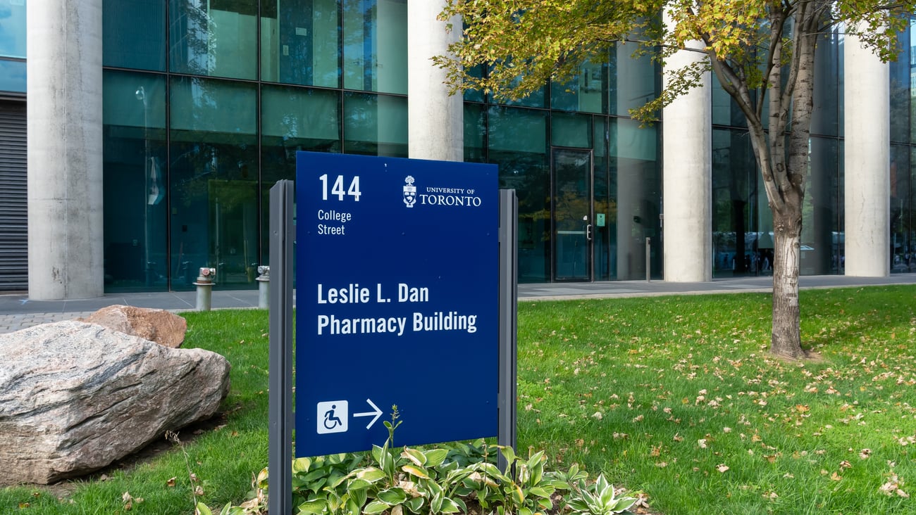 A University of Toronto Leslie Dan Faculty of Pharmacy sign is shown outside in Toronto, Canada