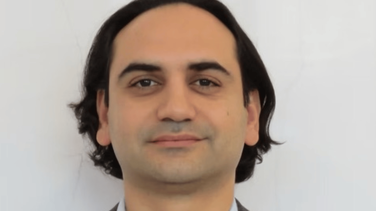 Dr. Navid Pooyan