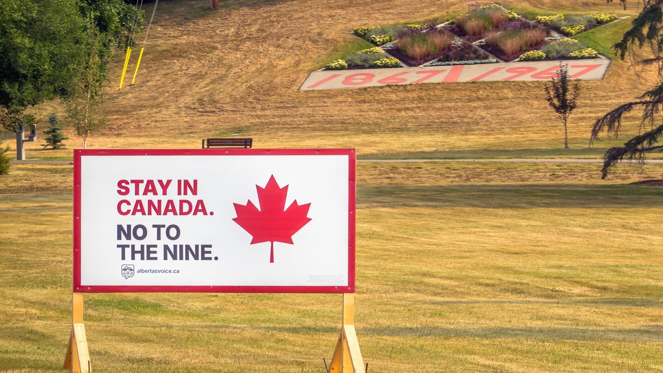 A sign in Calgary for the Alberta referendum, urging Albertans to vote to stay in Canada.