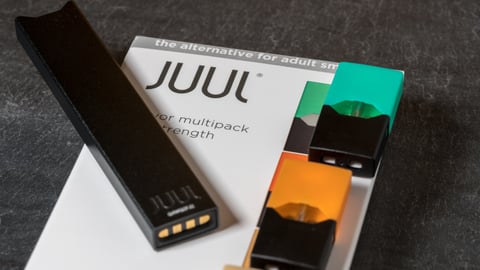 Juul e-cigarette