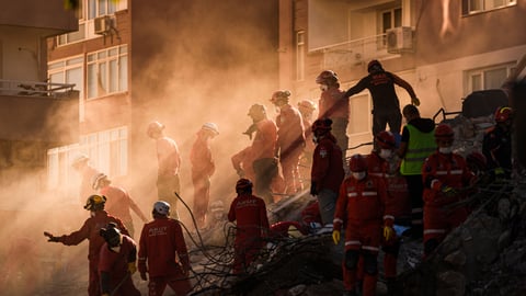 Crew of rescue workers