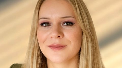 Pharmacy technician Melissa Murach