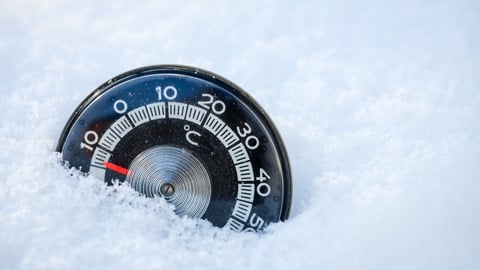 Thermometer in the snow