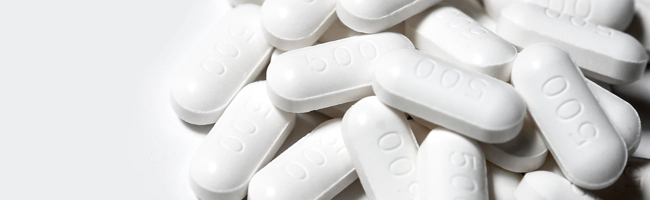 closeup of acetaminophen white tablets tylenol 500 mg