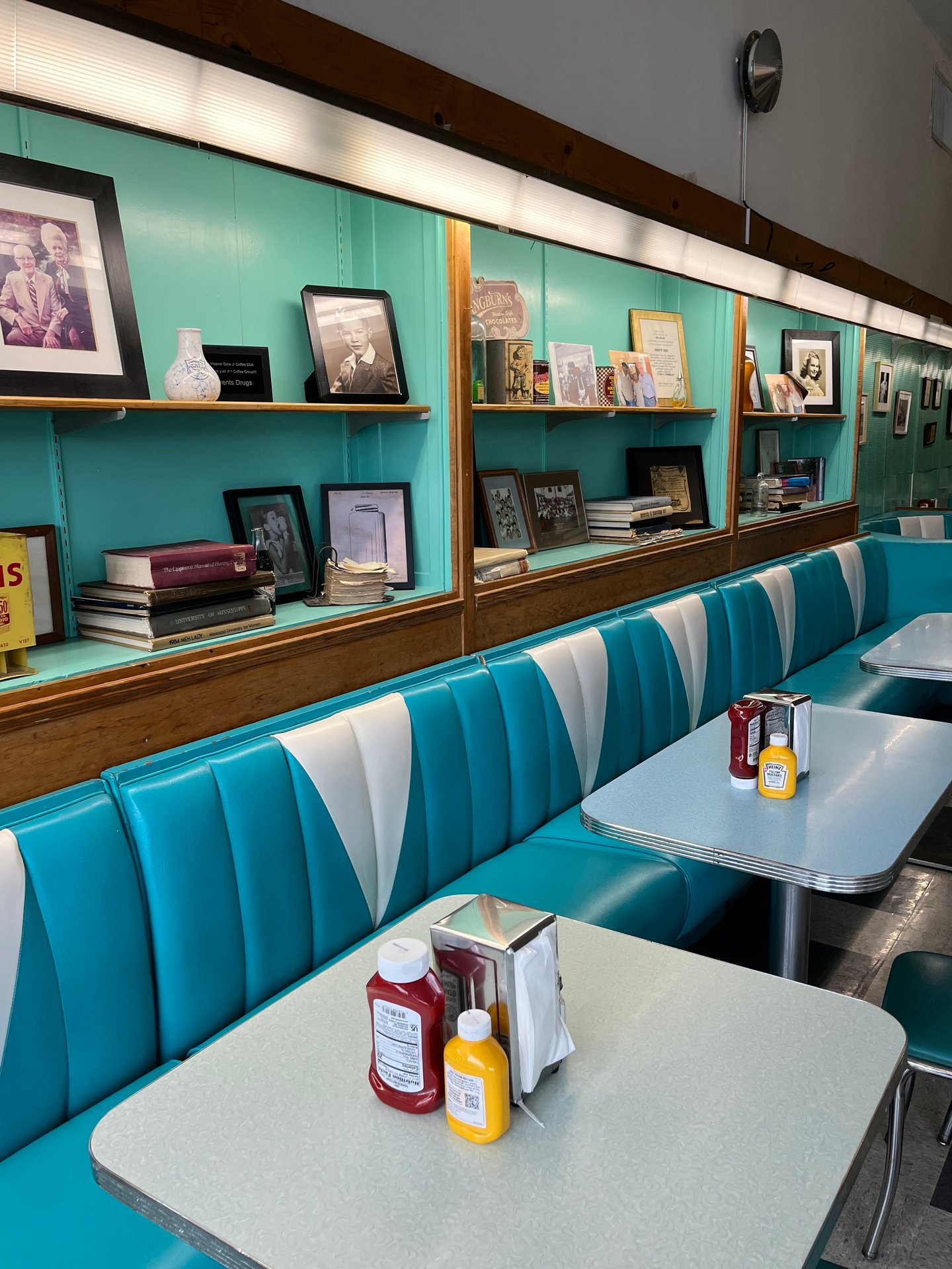 Drugstore Diner